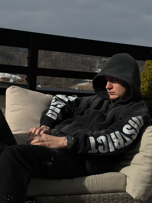 District zip-up hoodie